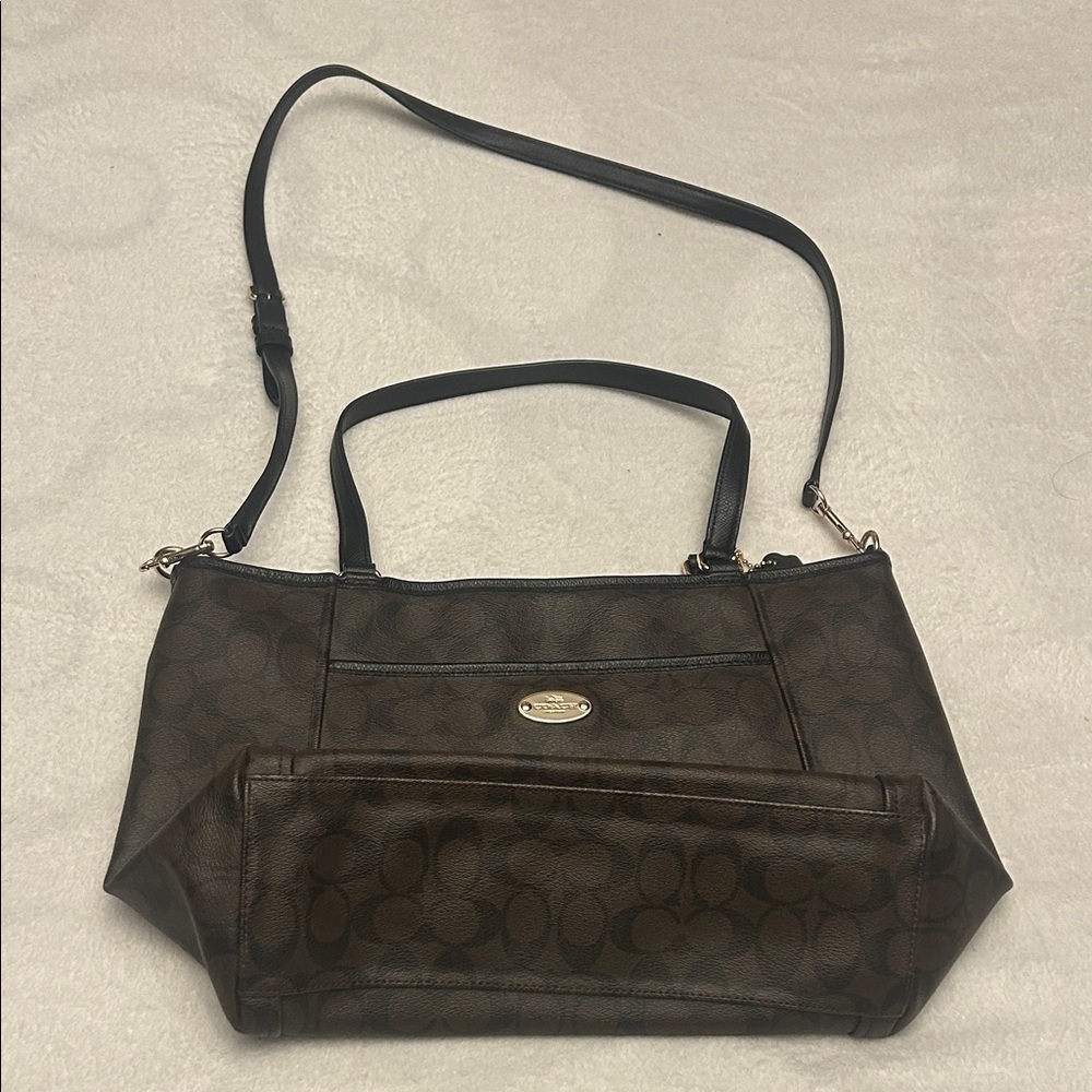 brown coach purse with detachable strap
